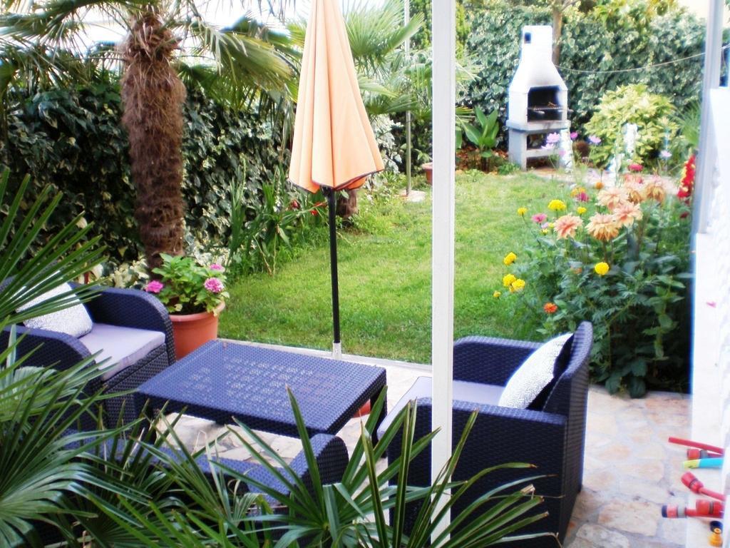 Oaza Tribunj Sea View Apartman Kültér fotó